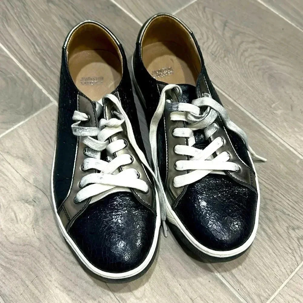Johnston & Murphy Sneakers Size 7.5‎